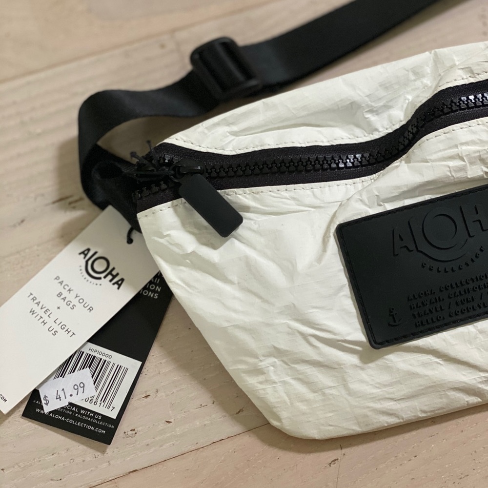 Aloha Collection | white Fanny pack!